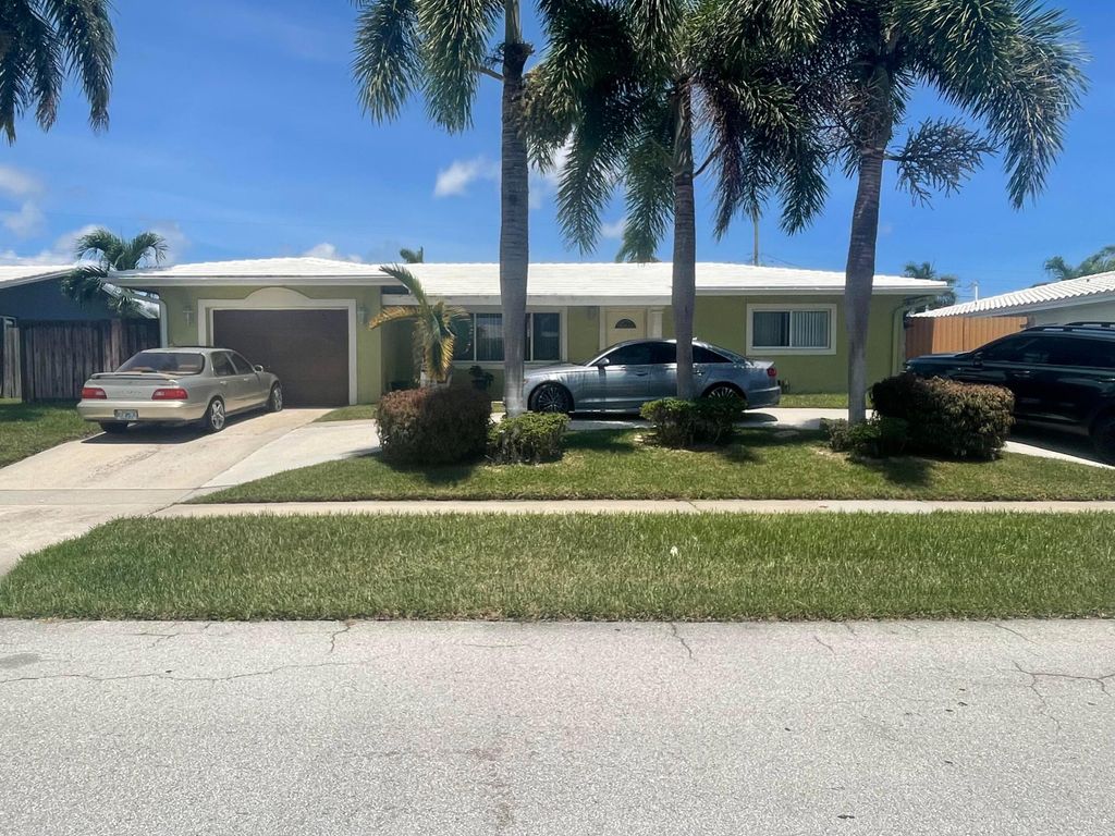 Photo of 1081 SW 13th Drive, Boca Raton, FL 33486 (MLS # R11115678)