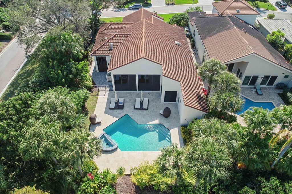 Photo of 13232 Provence Drive, Palm Beach Gardens, FL 33410 (MLS # R10688230)