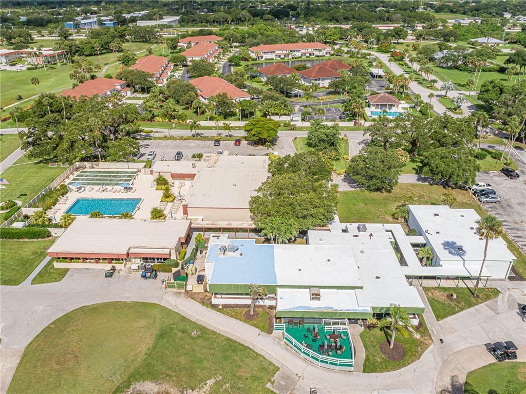 VISTA ROYALE PHASE IV BLDGS 83-111 - Residential