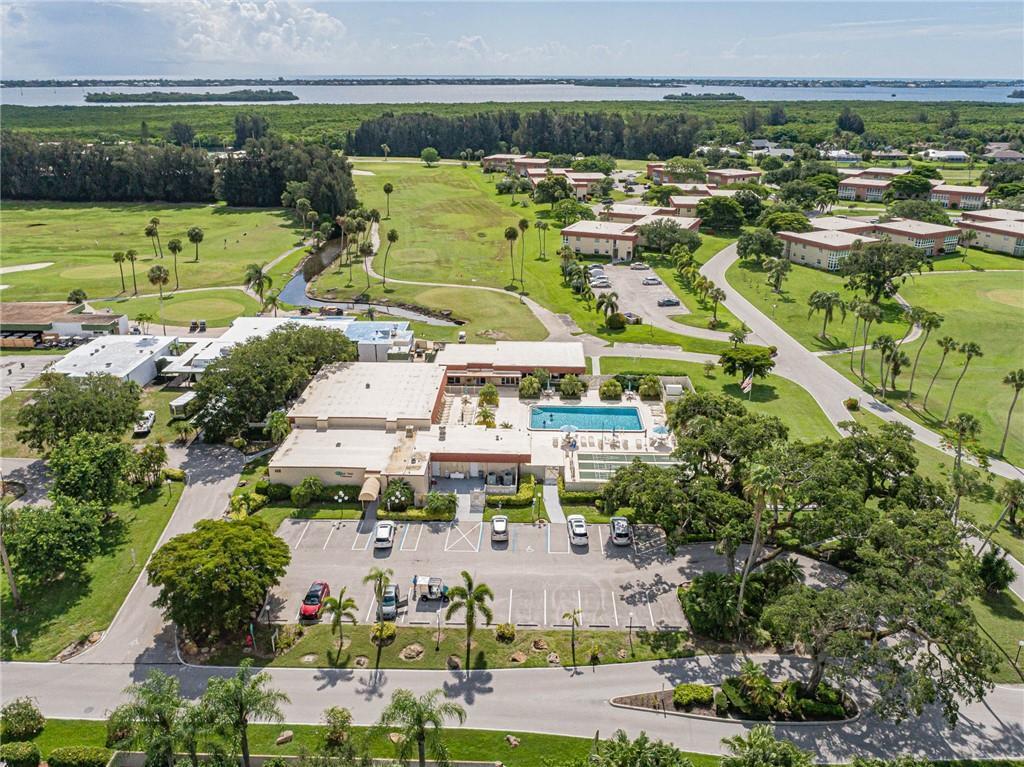 VISTA ROYALE PHASE IV BLDGS 83-111 - Residential