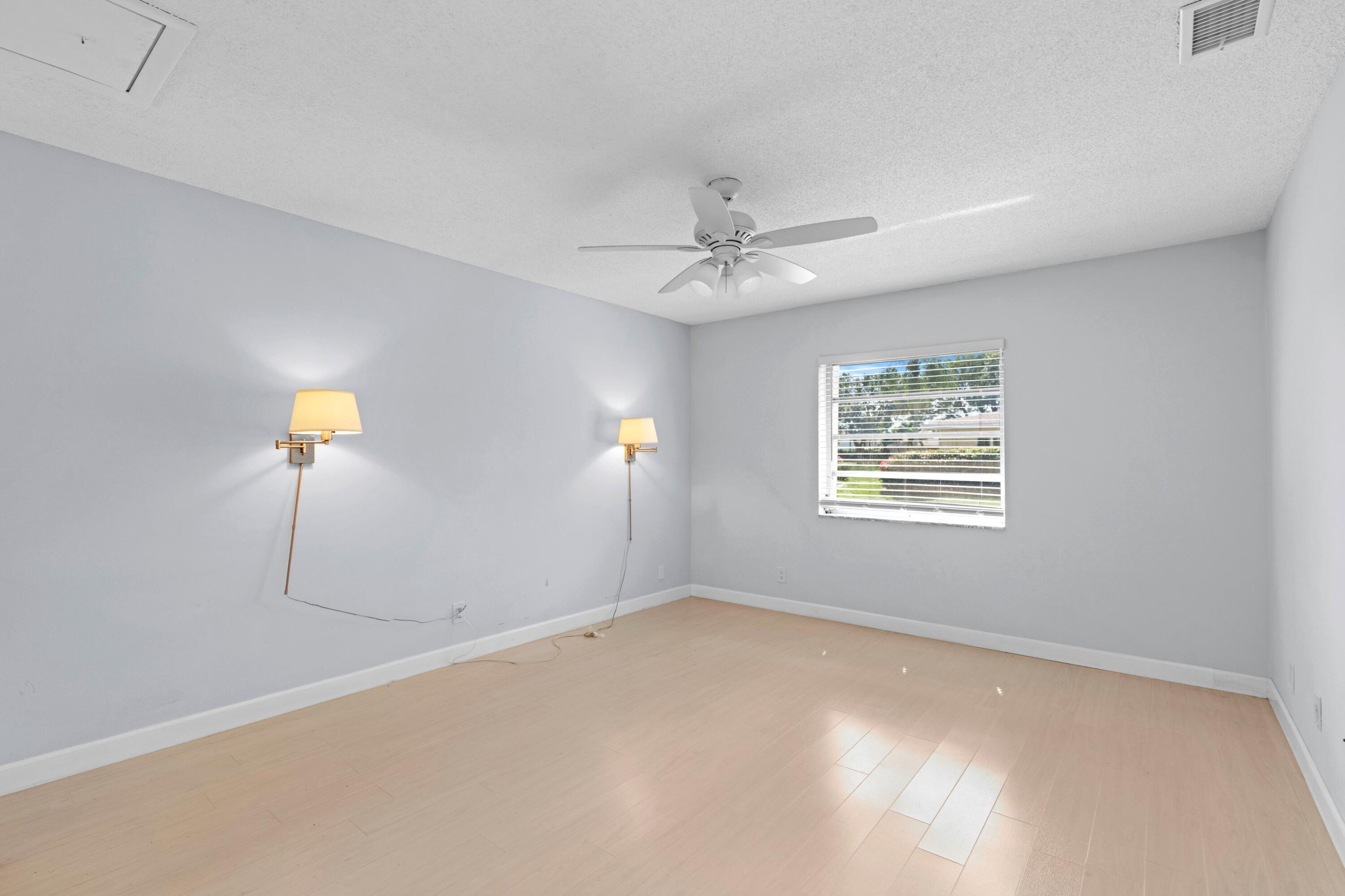 BOCA LAKES CONDO - Residential