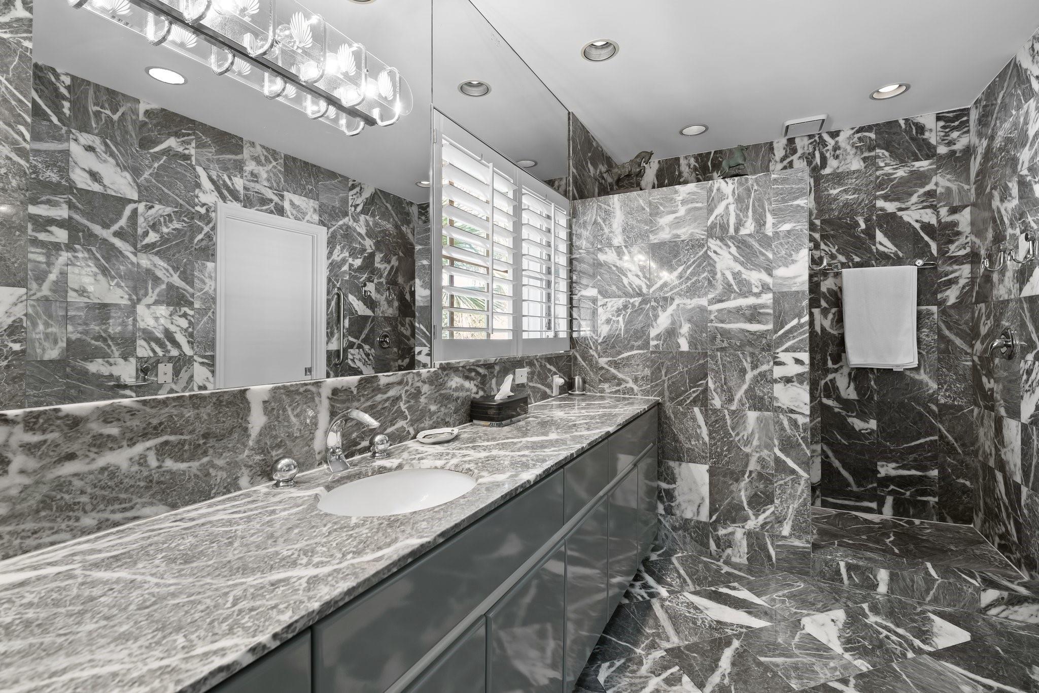 HARBOUR HEIGHTS ADD AMEN - Residential