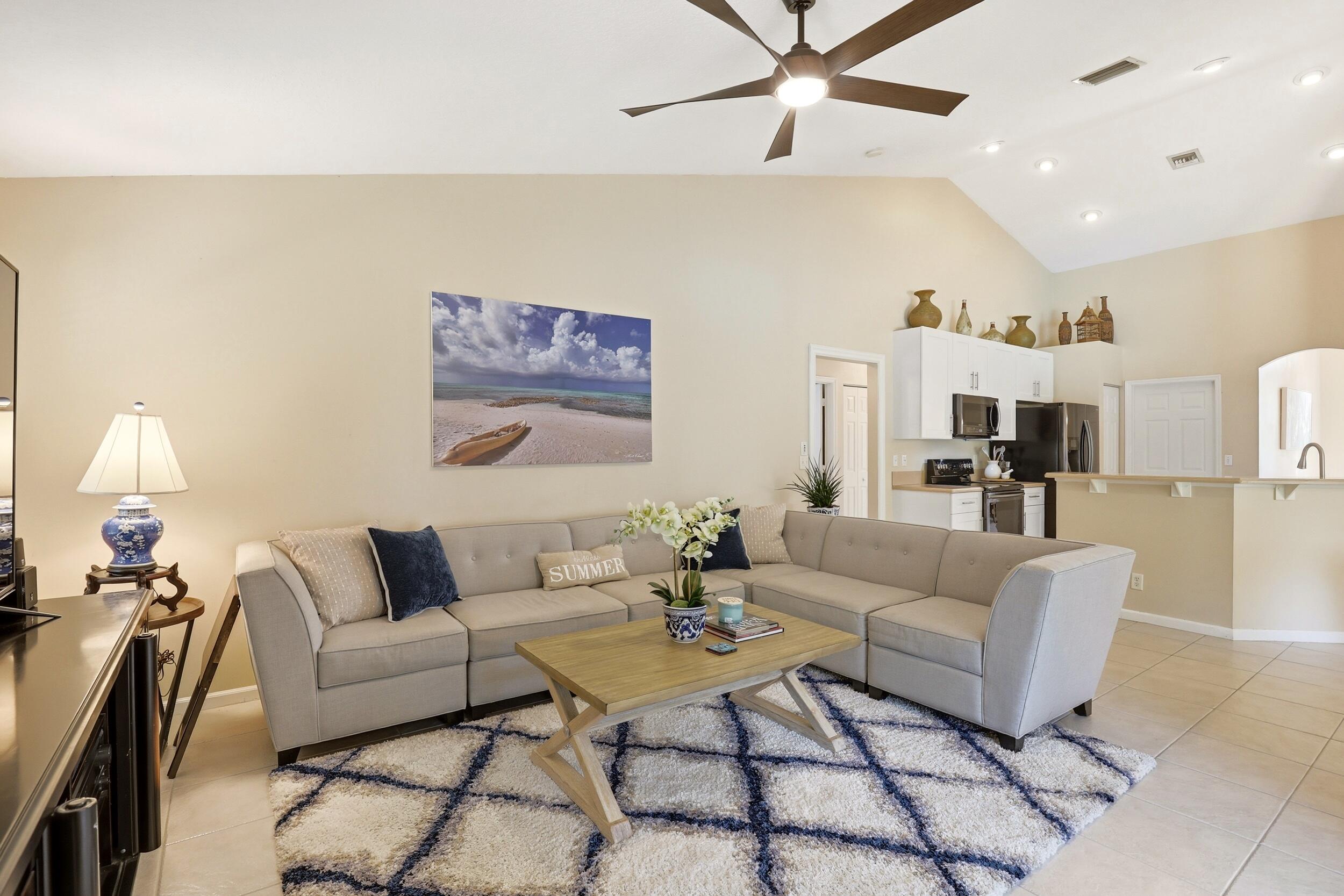 Palm Beach Country Estates - Residential