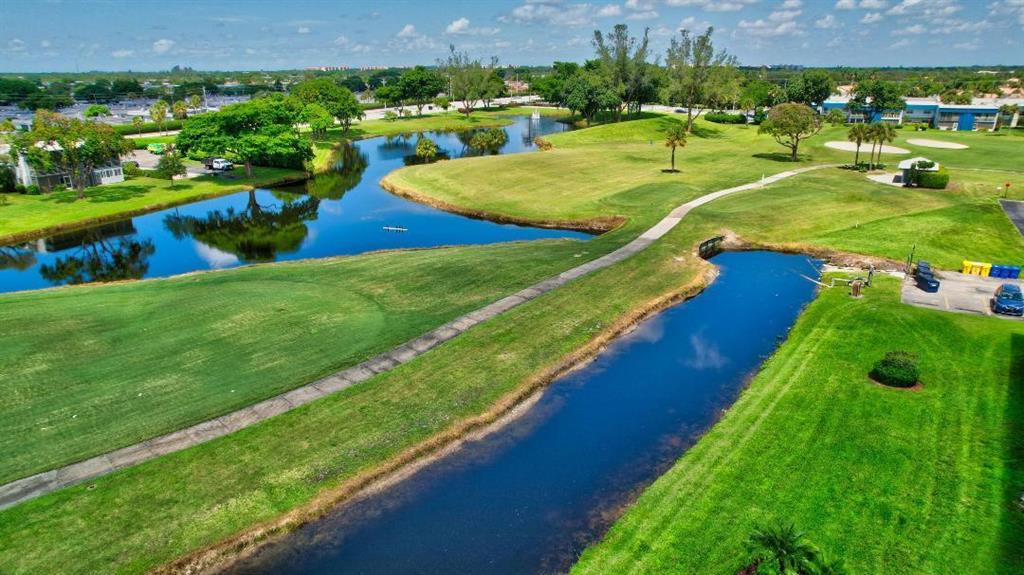 Kings Point Seville - Residential