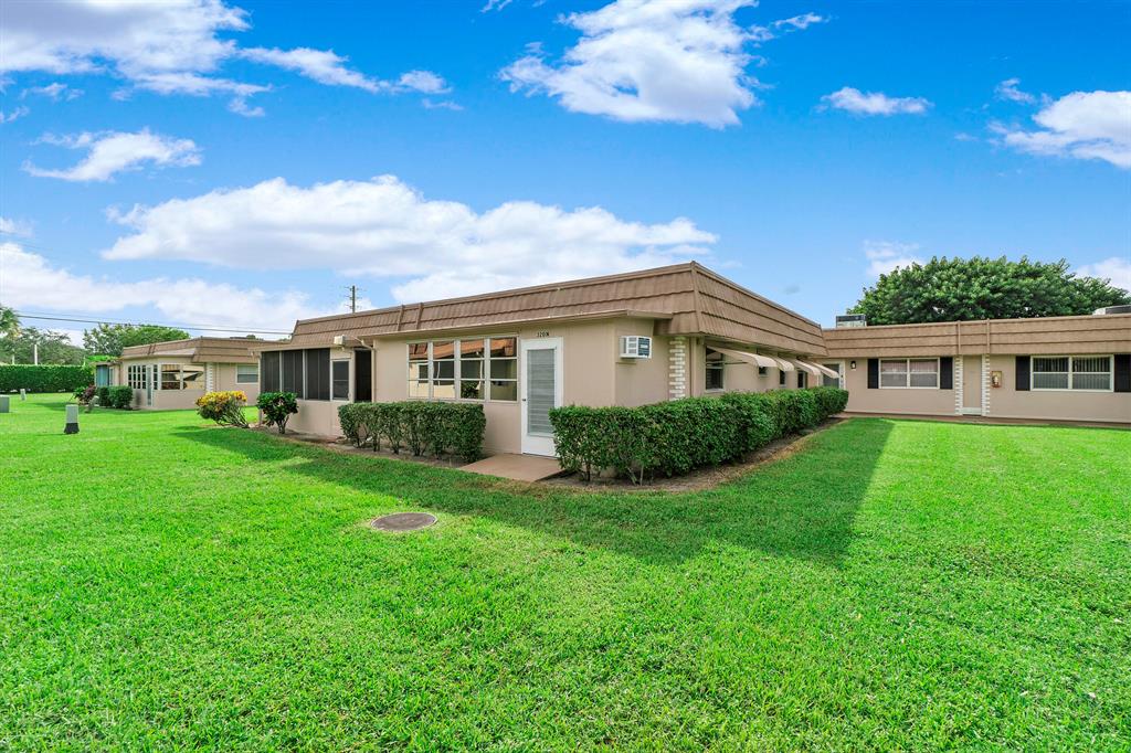 Kings Point Seville - Residential