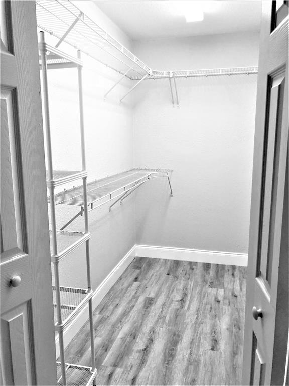 Kings Point Seville - Residential