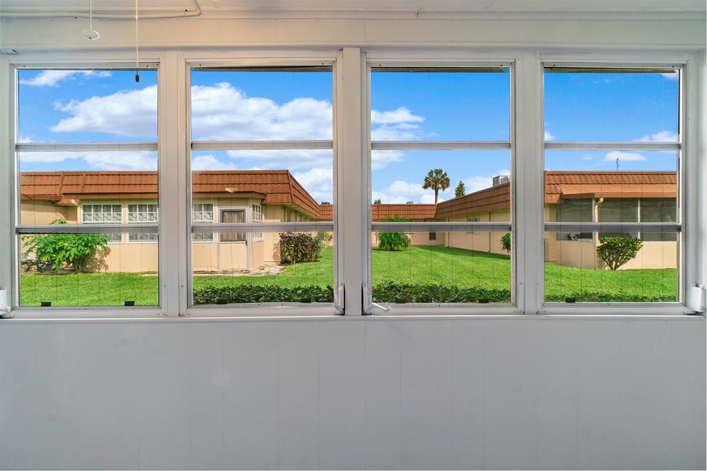 Kings Point Seville - Residential