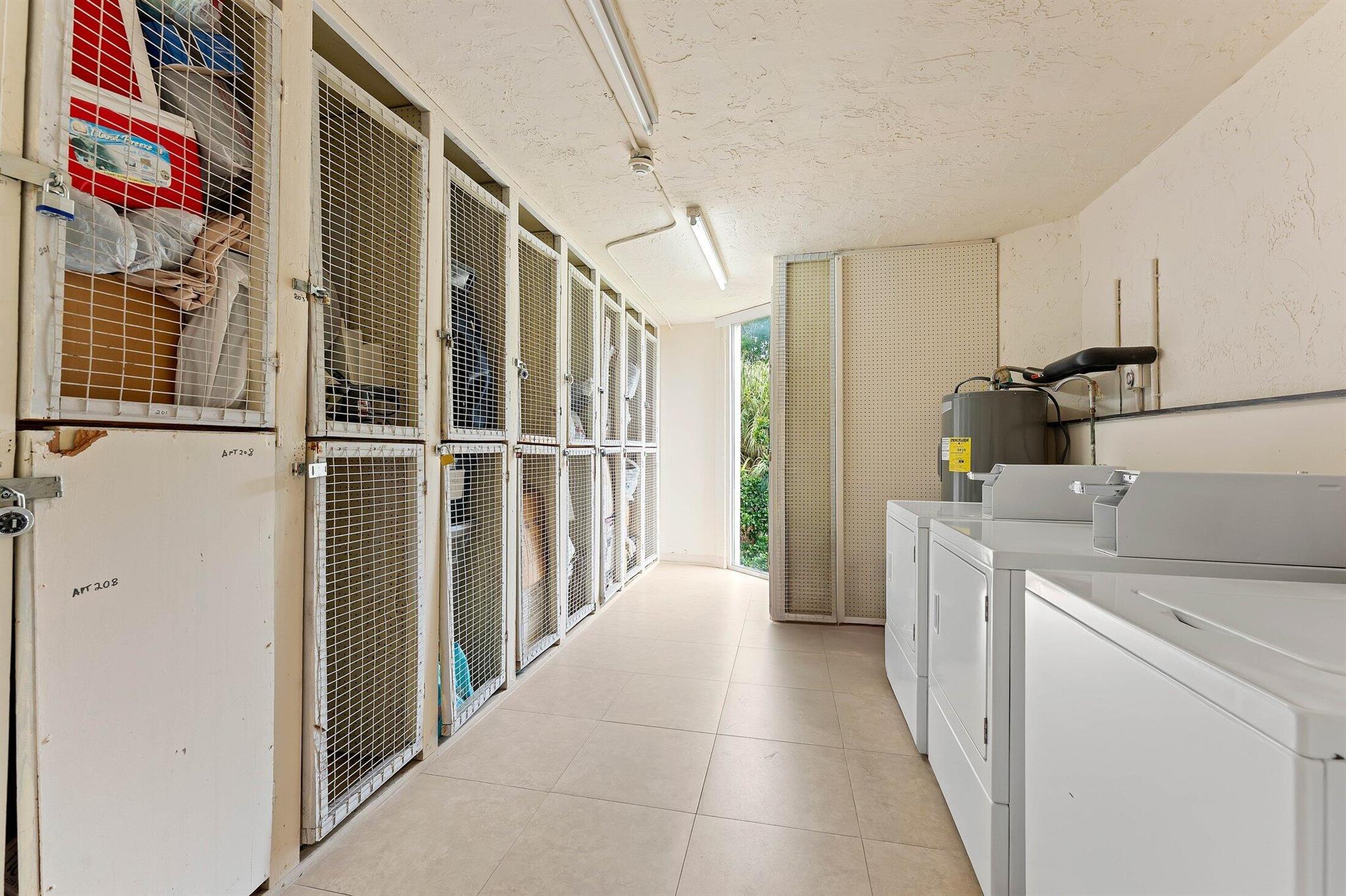 LAKE FOREST CONDO - Residential