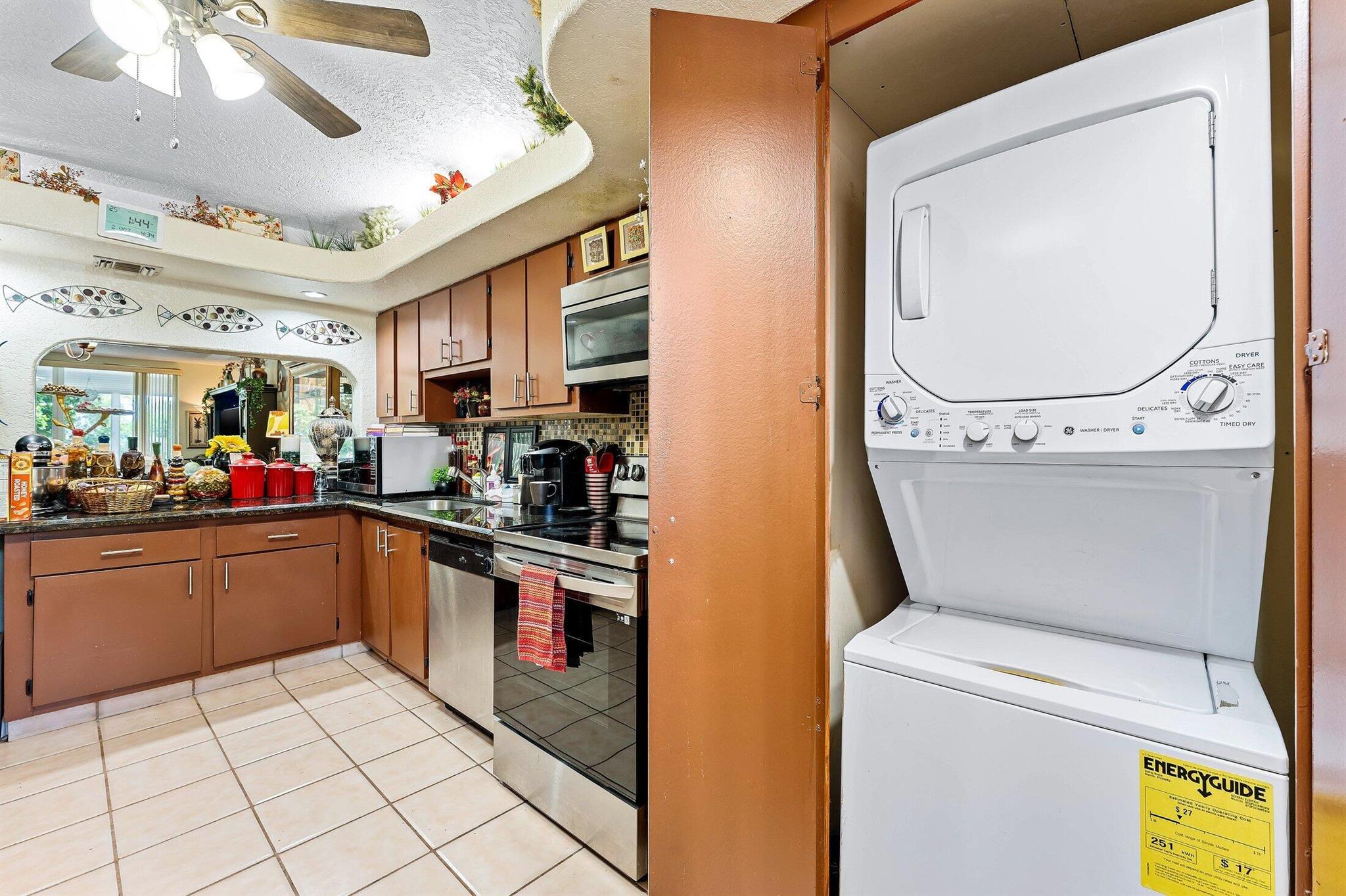 LAKE FOREST CONDO - Residential