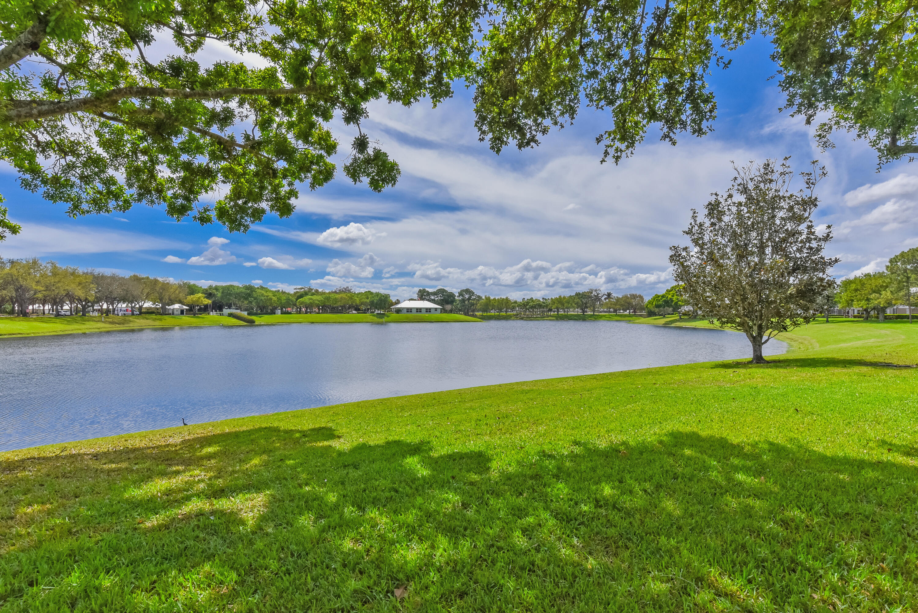 THE MEADOWS AT MARTIN DOWNS - Residential