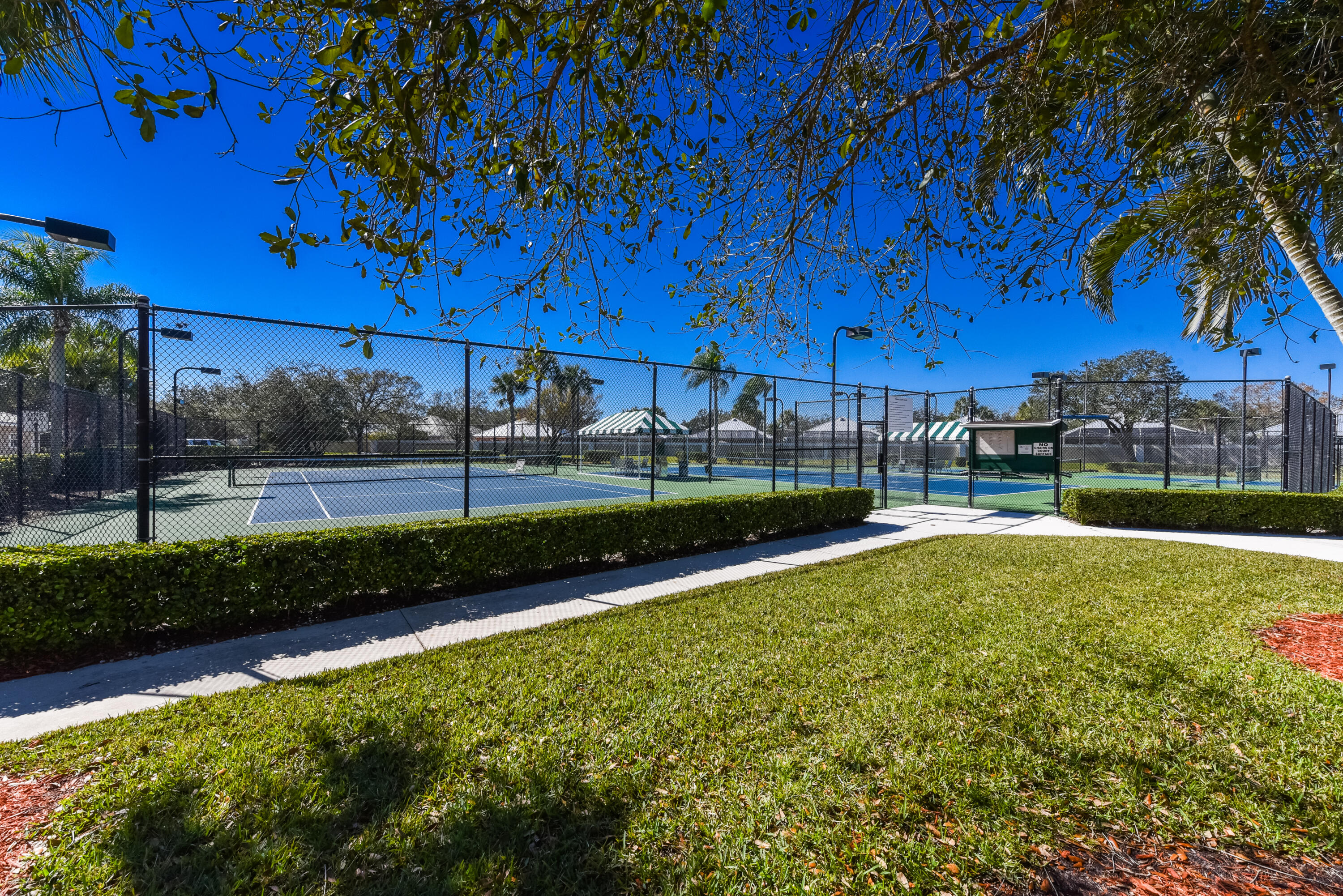 THE MEADOWS AT MARTIN DOWNS - Residential