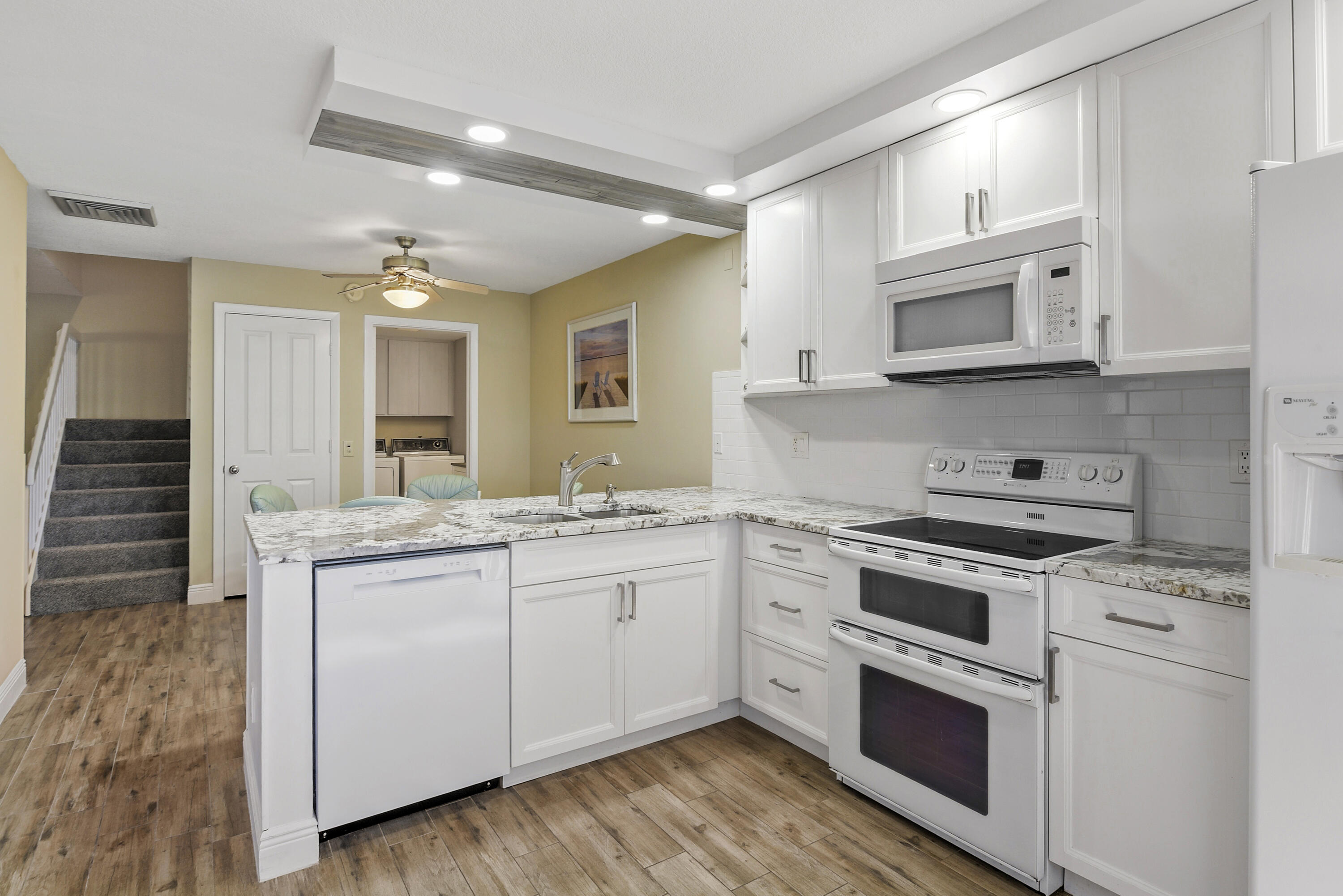 THE MEADOWS AT MARTIN DOWNS - Residential