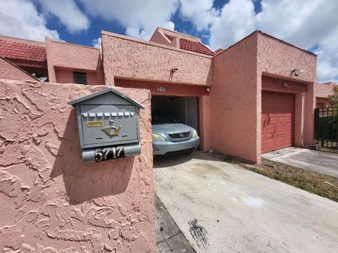 5717 NW 16th St 20 Lauderhill FL 33313