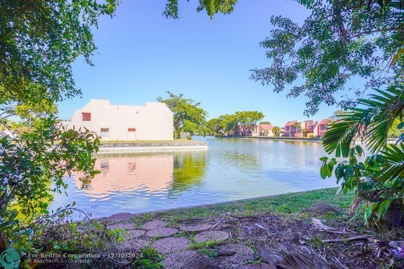 5717 NW 16th St 20