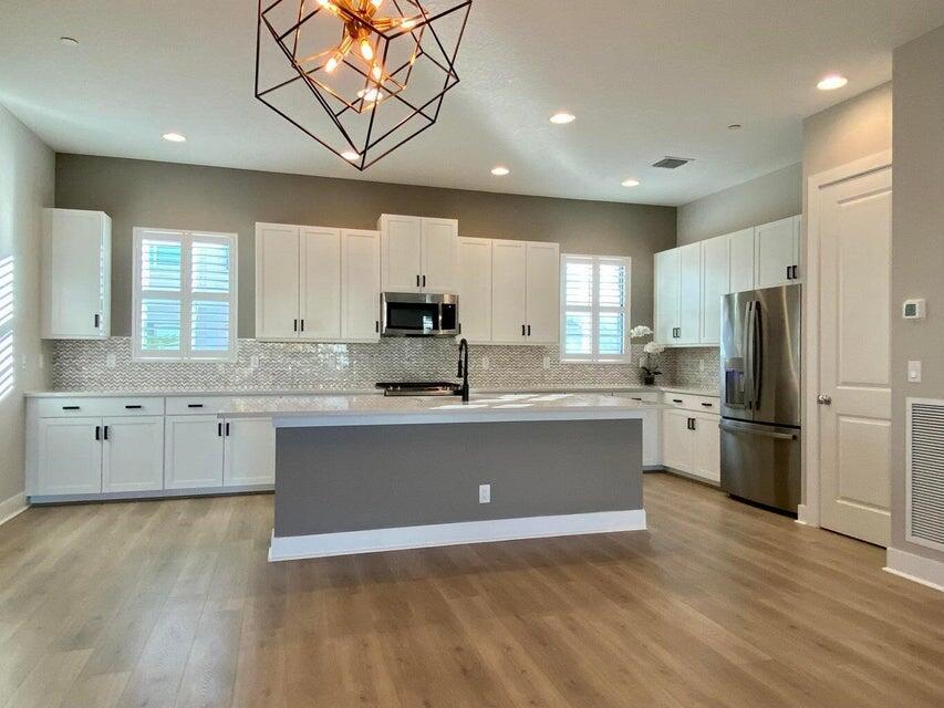 Alton - Residential Lease