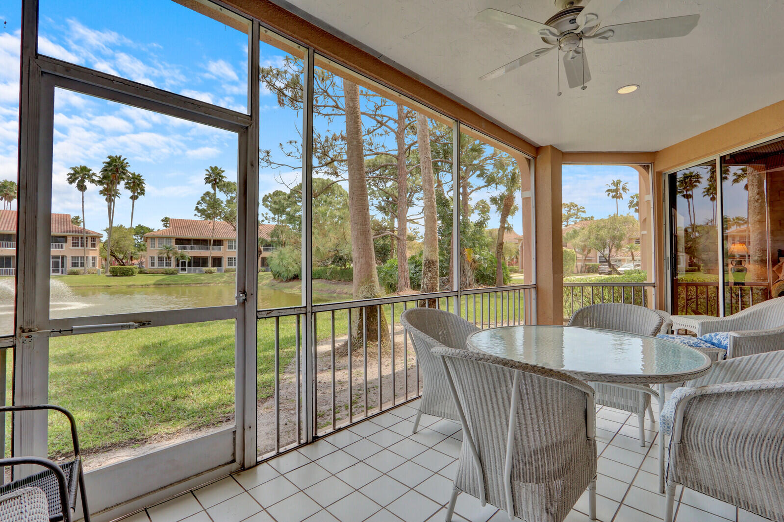 LEGENDS CONDO - Residential