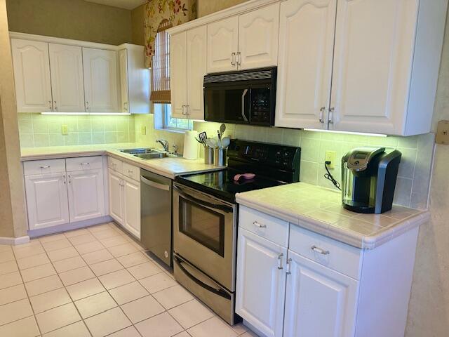 LEGENDS CONDO - Residential