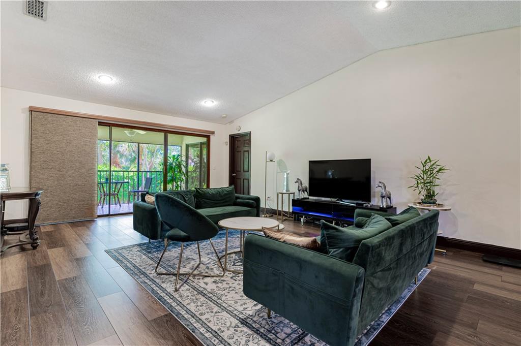 MONTEGO BAY AT BOCA POIN - Residential