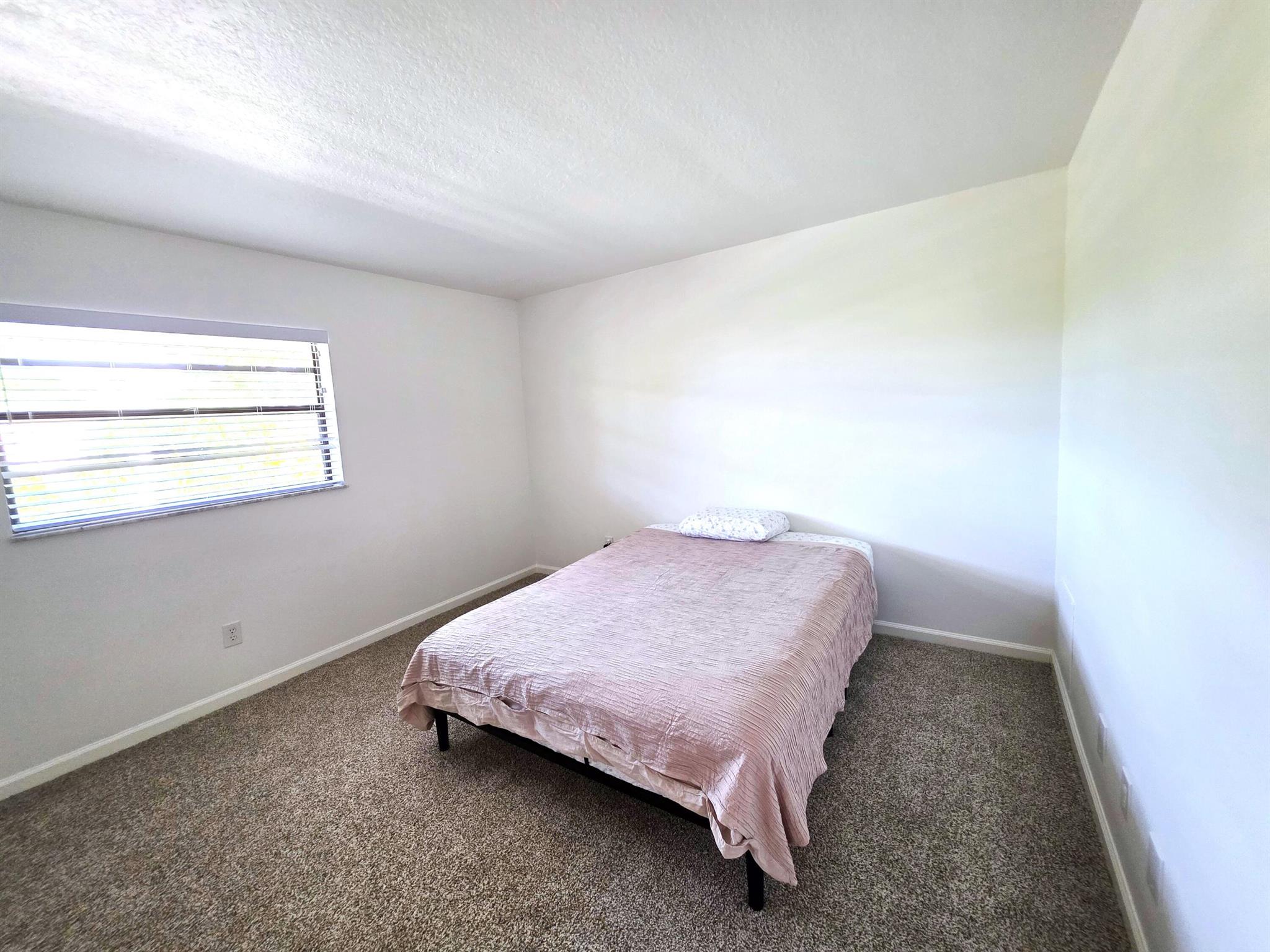 OAK PARK TERRACE UNITS 1- - Residential Lease