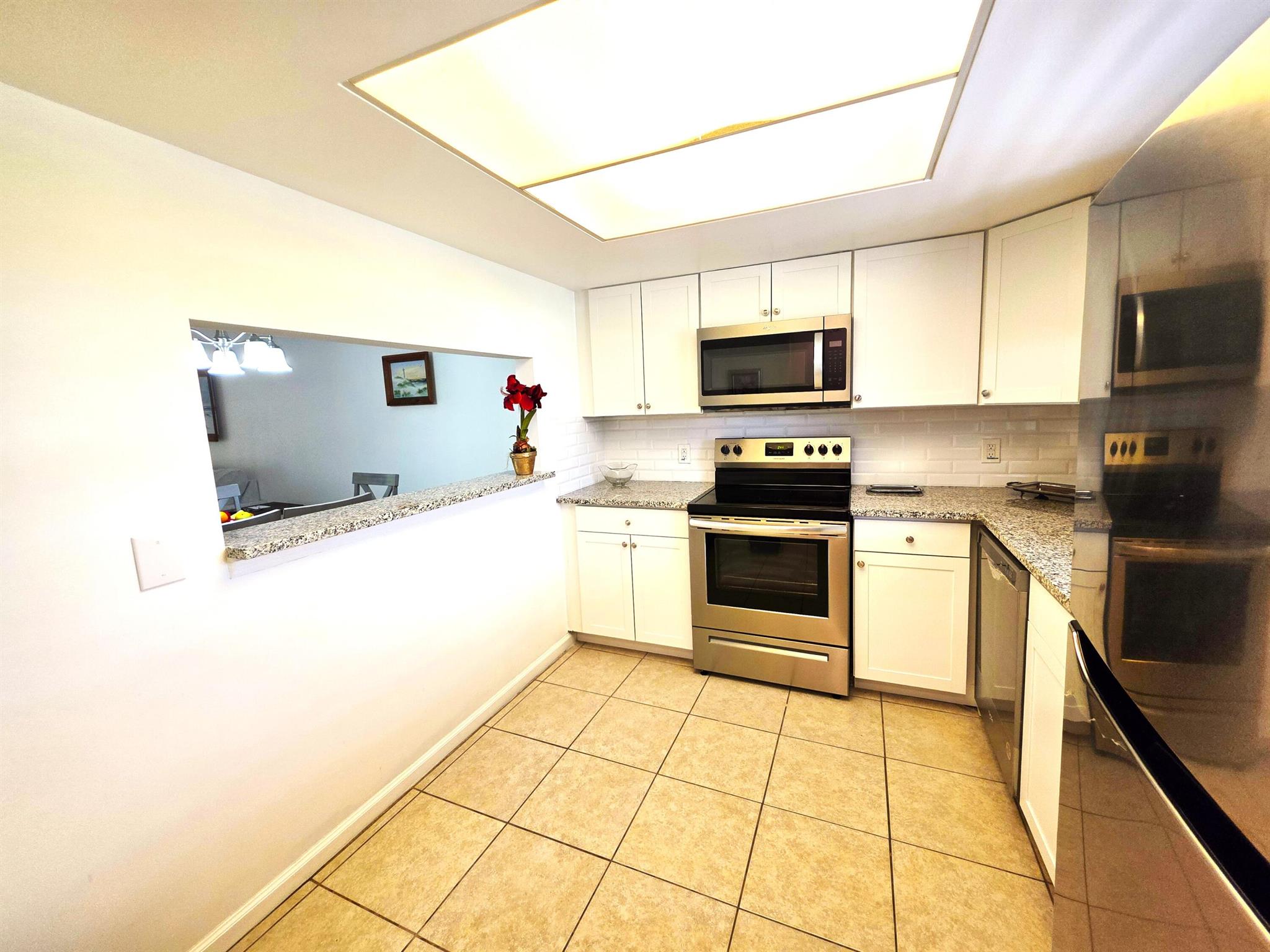 OAK PARK TERRACE UNITS 1- - Residential Lease
