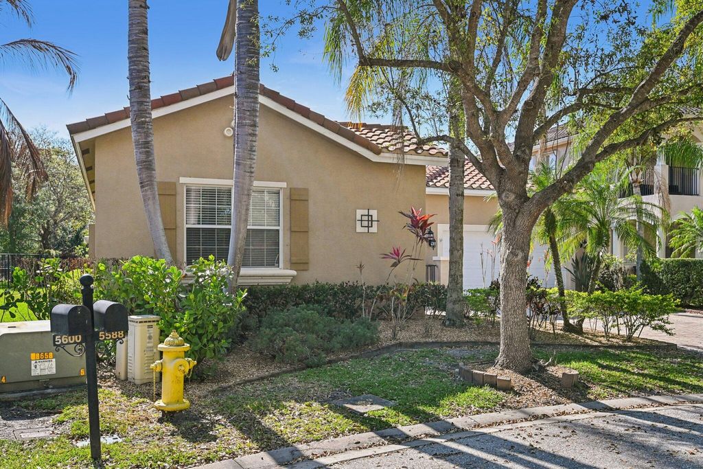 Photo of 5588 SW Bellflower Court, Palm City, FL 34990 (MLS # F10548591)