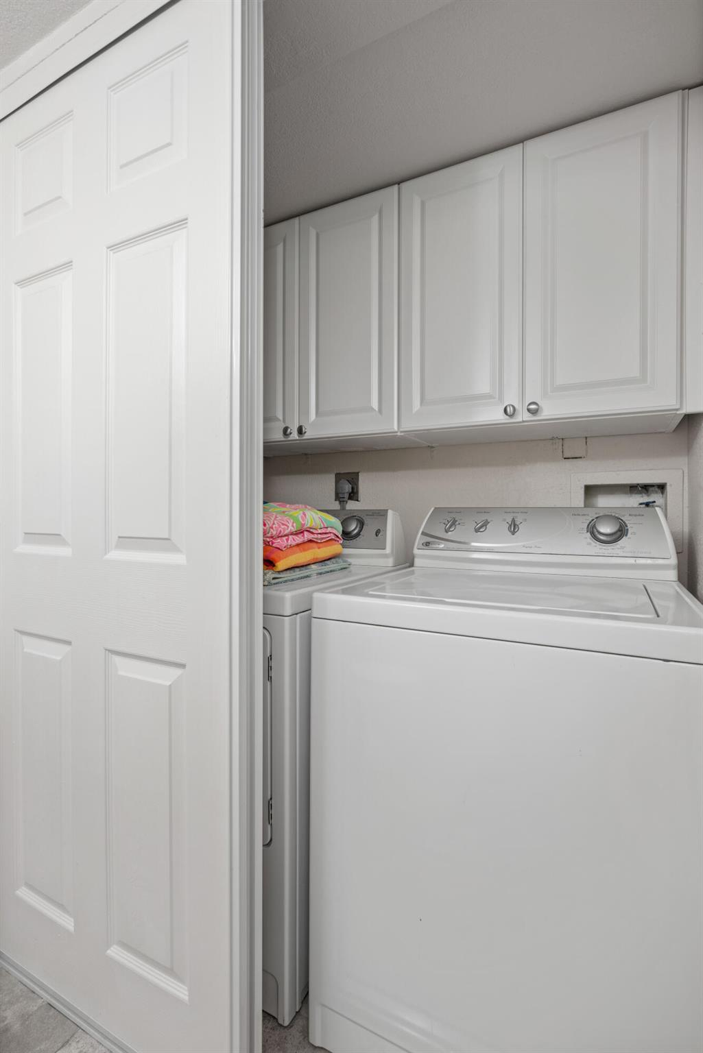 GREENS CAY OF JONATHANS L - Residential