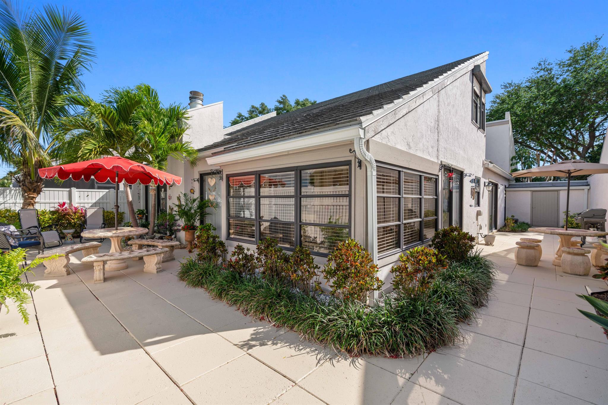 GREENS CAY OF JONATHANS L - Residential