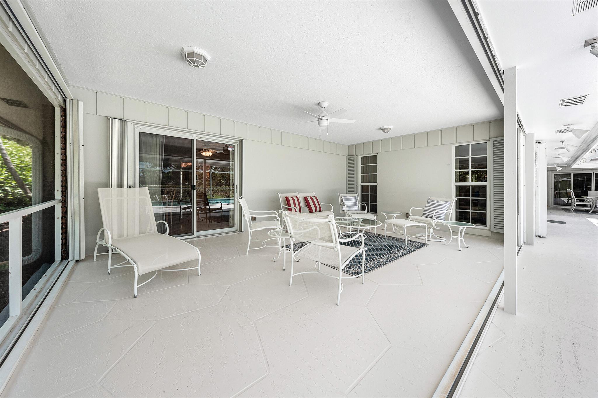 ATLANTIS CITY OF 11 - Residential