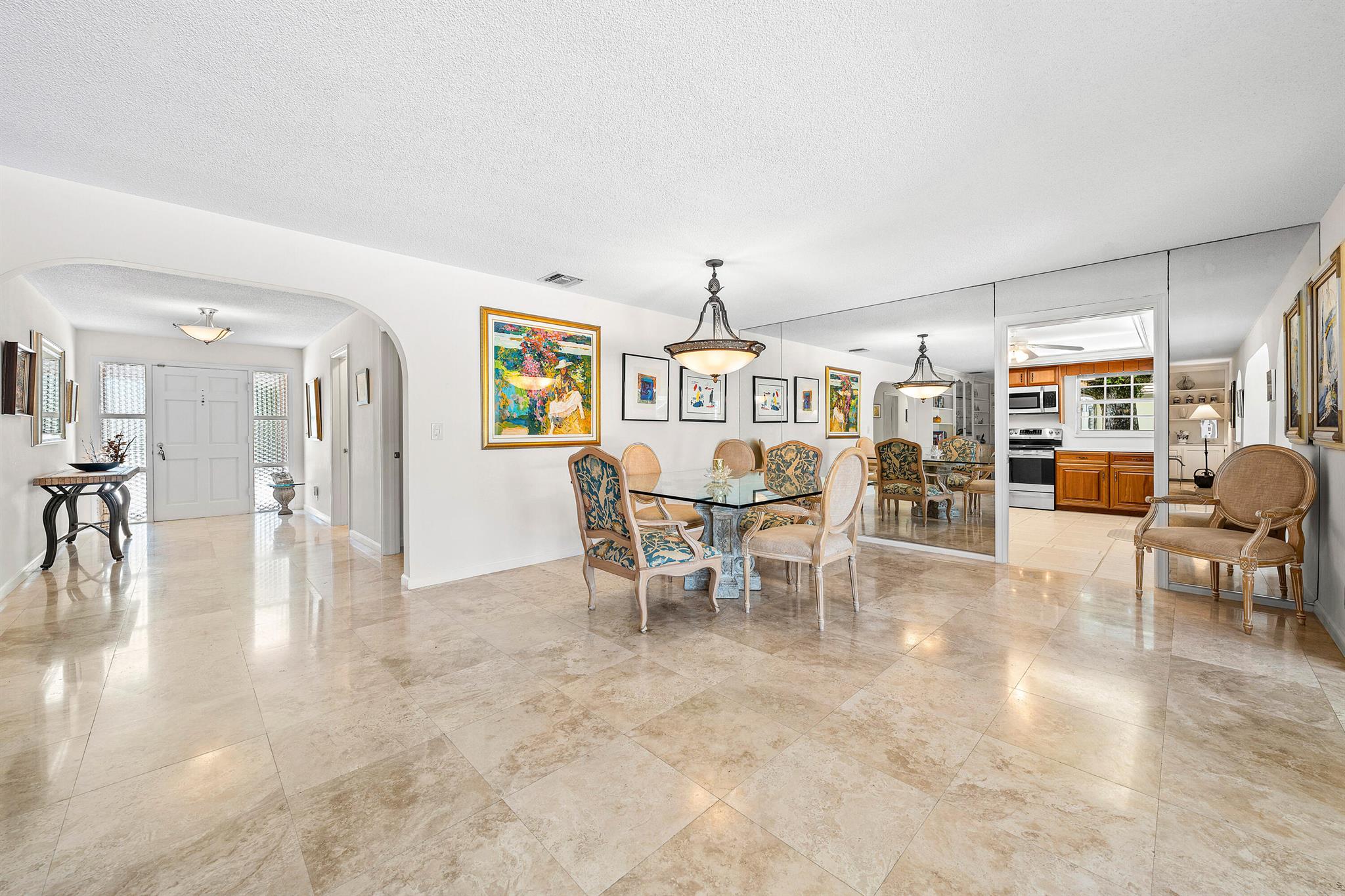 ATLANTIS CITY OF 11 - Residential