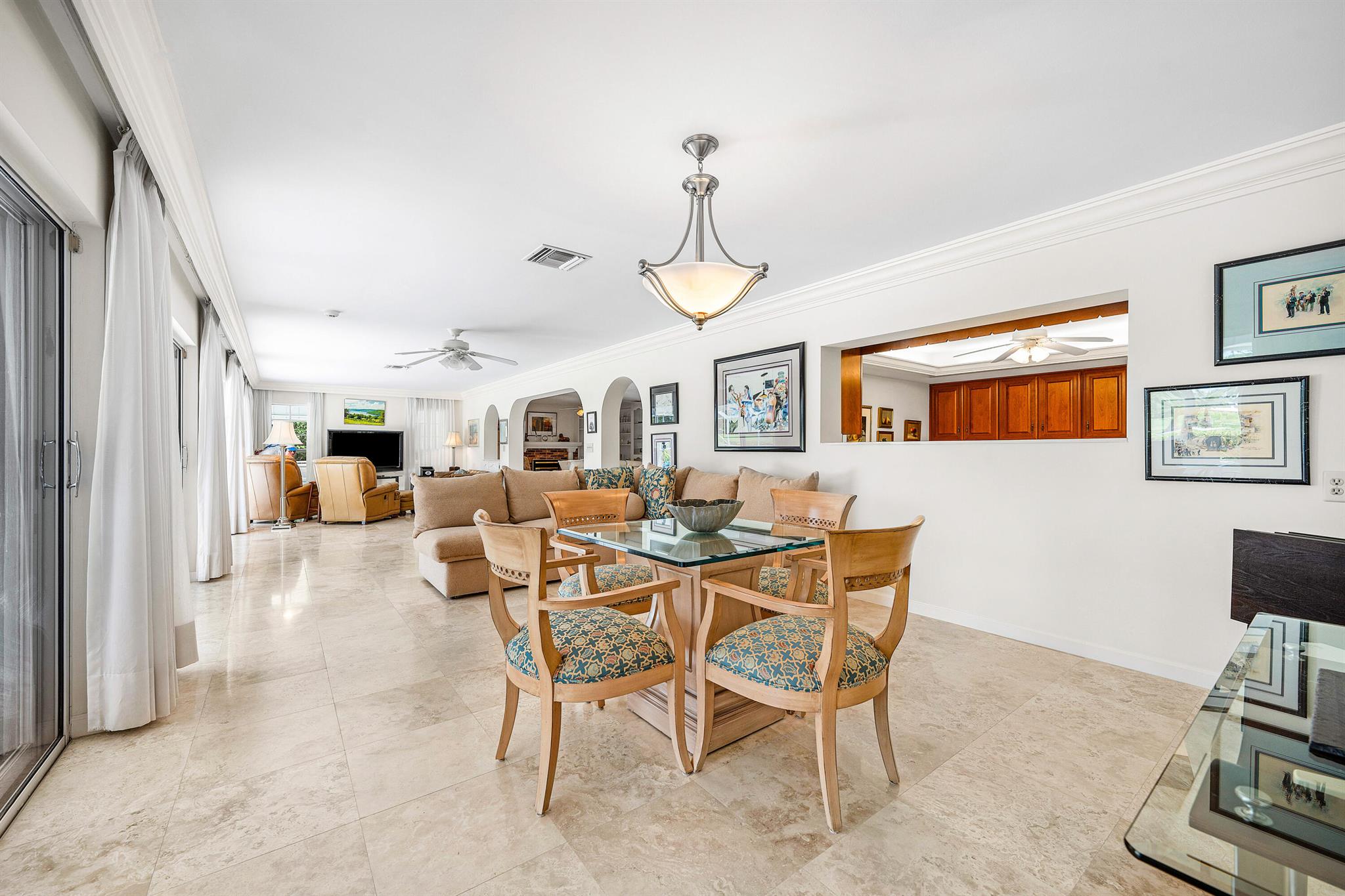 ATLANTIS CITY OF 11 - Residential