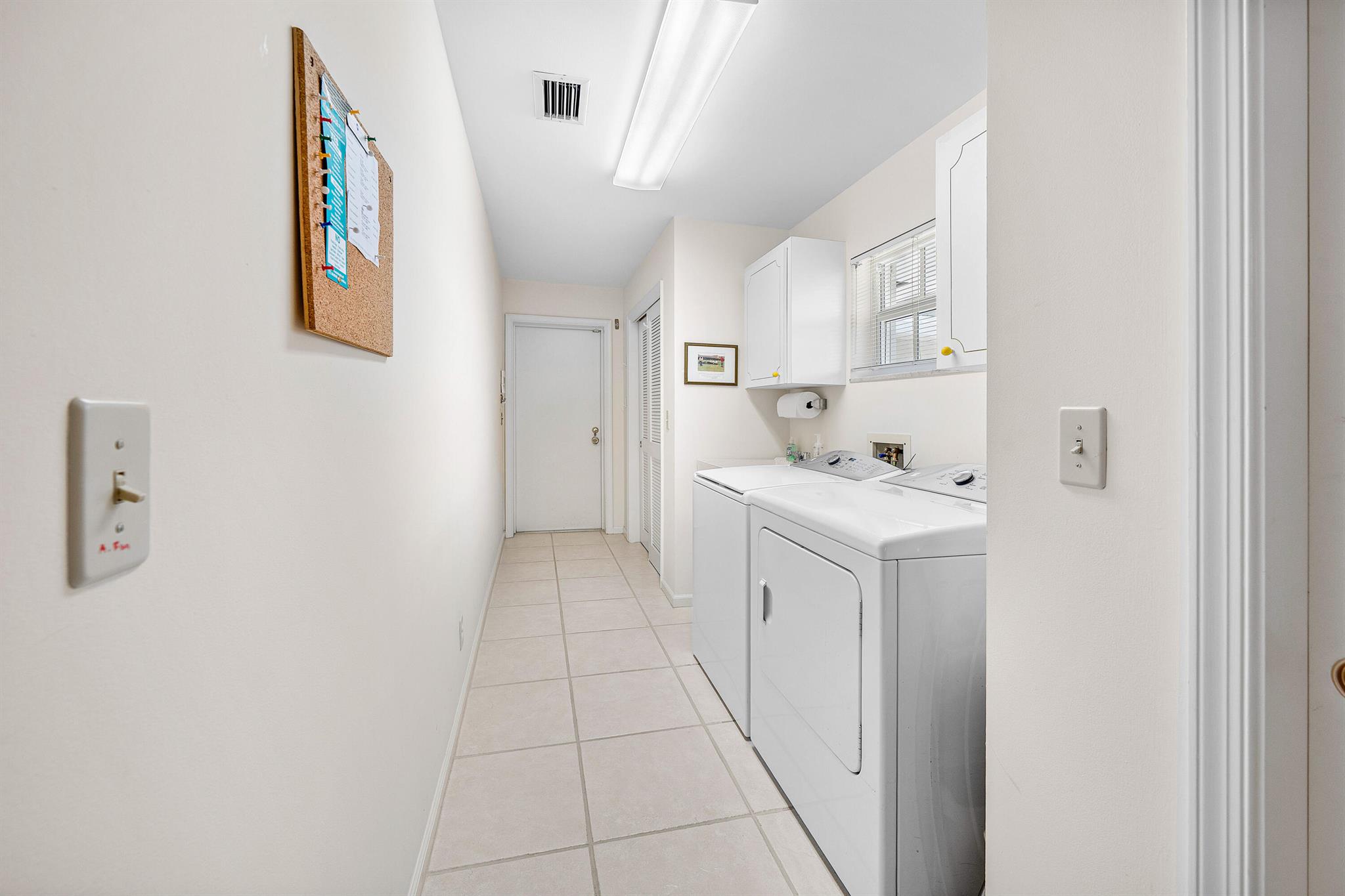 ATLANTIS CITY OF 11 - Residential