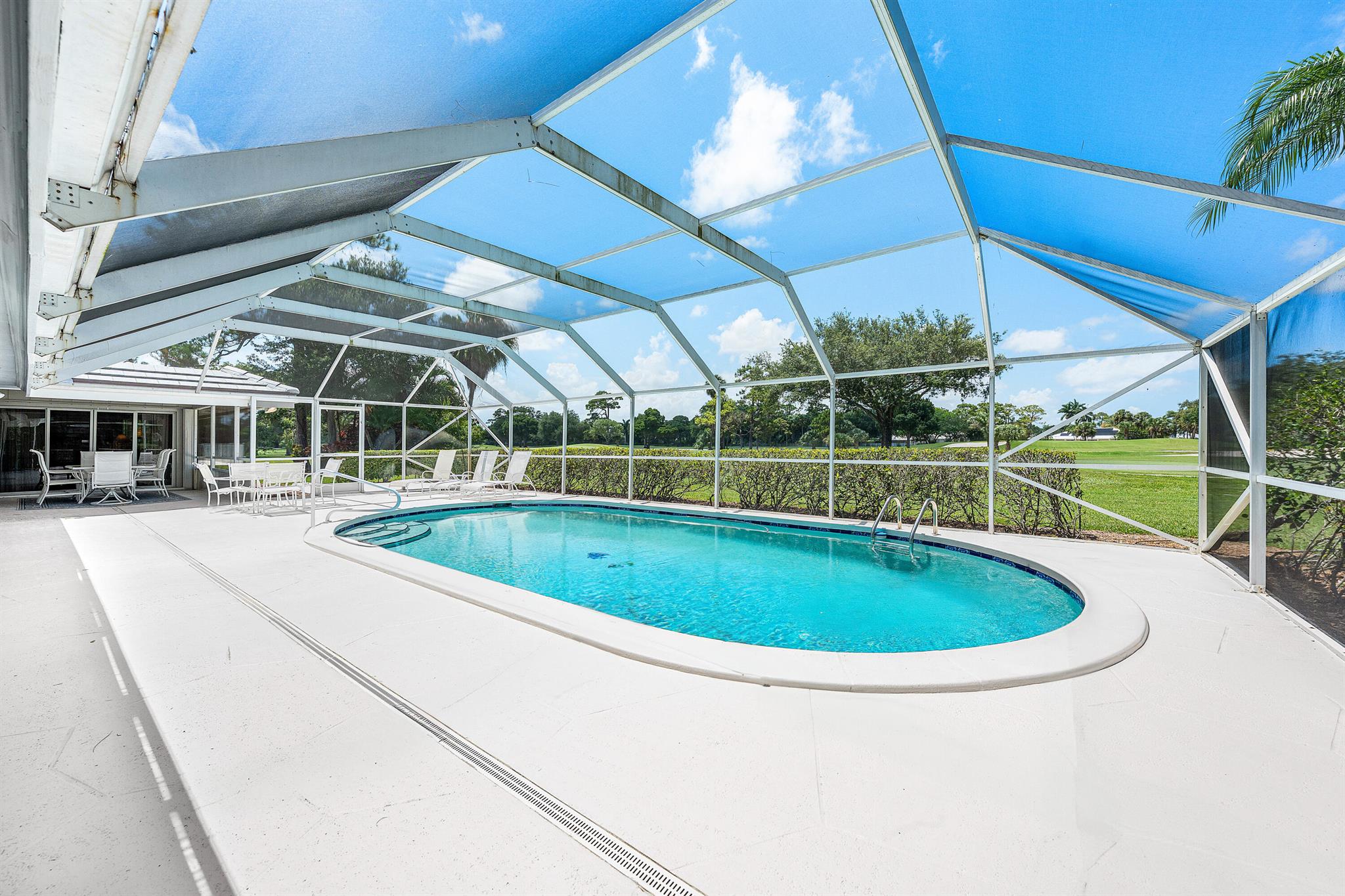 ATLANTIS CITY OF 11 - Residential