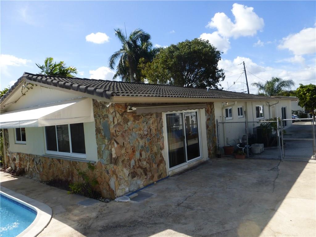 Poinciana Park Rep Lts 11 - Residential