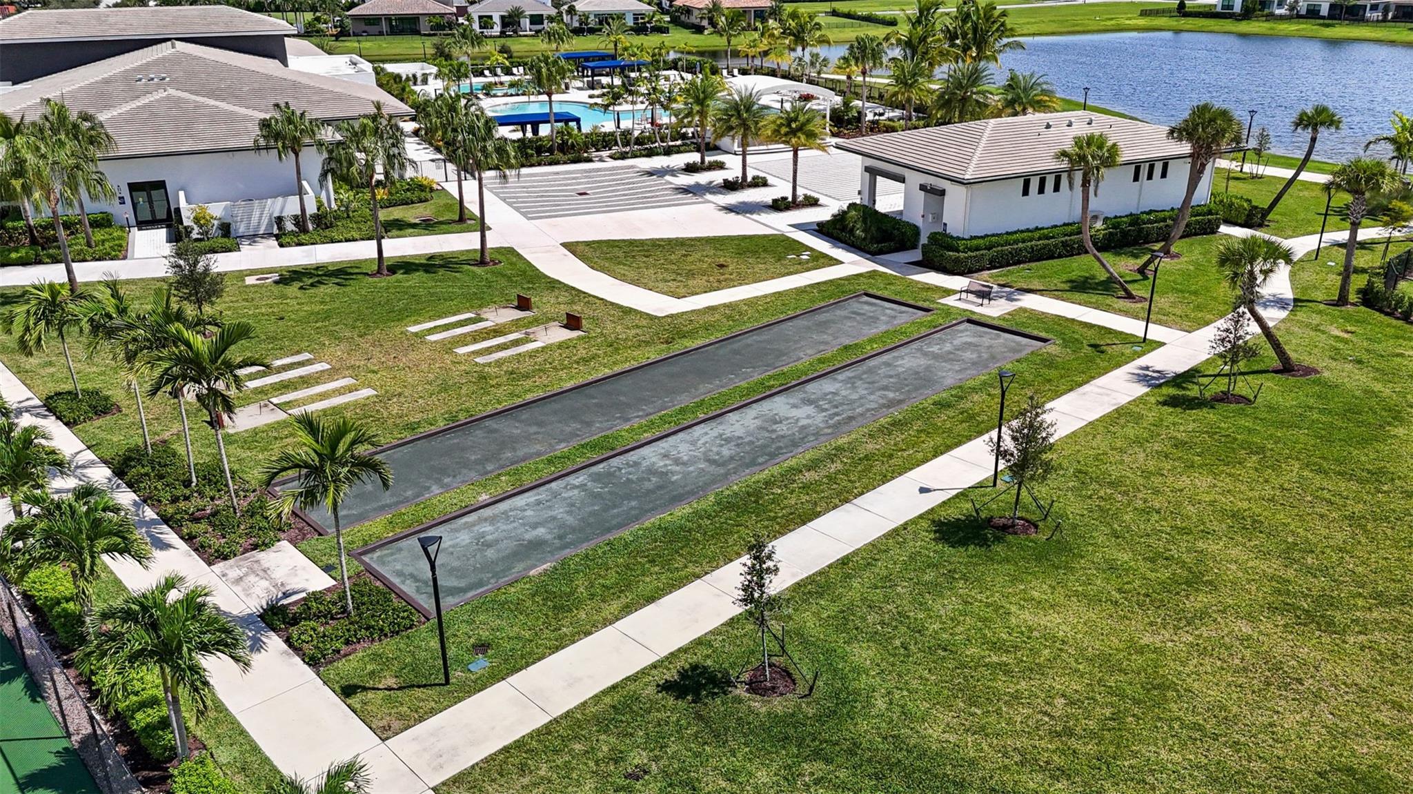 CRESSWIND PALM BEACH - Residential