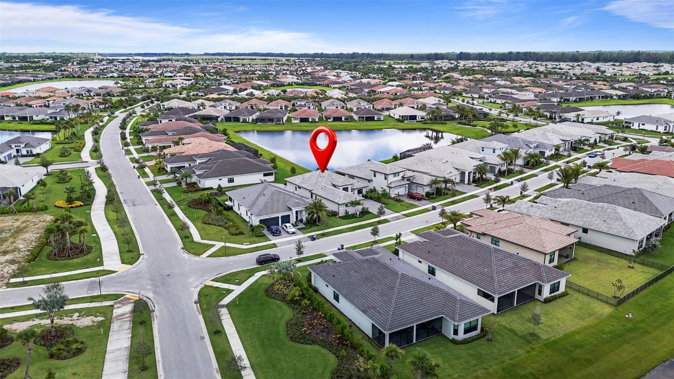 CRESSWIND PALM BEACH - Residential