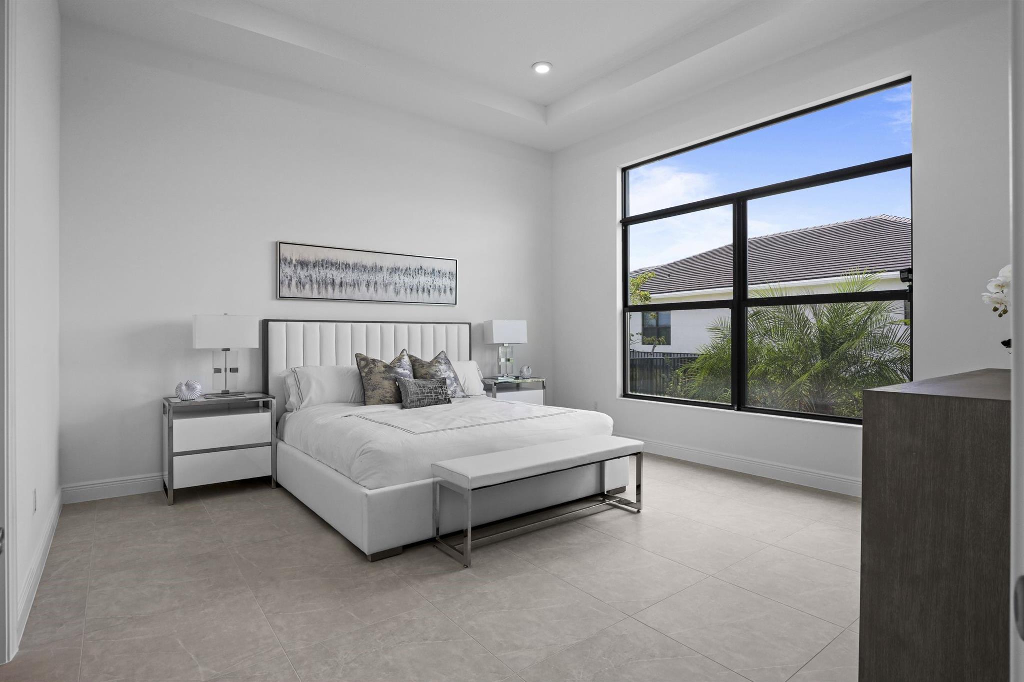 CRESSWIND PALM BEACH - Residential