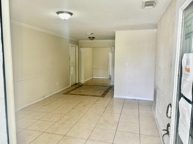 1870 NW 33rd Avenue