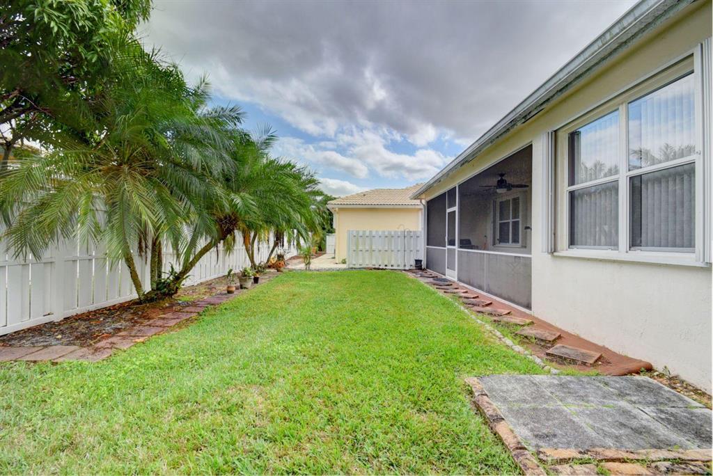 MADISON LAKES - Residential