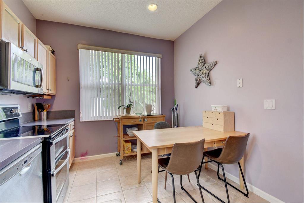 MADISON LAKES - Residential