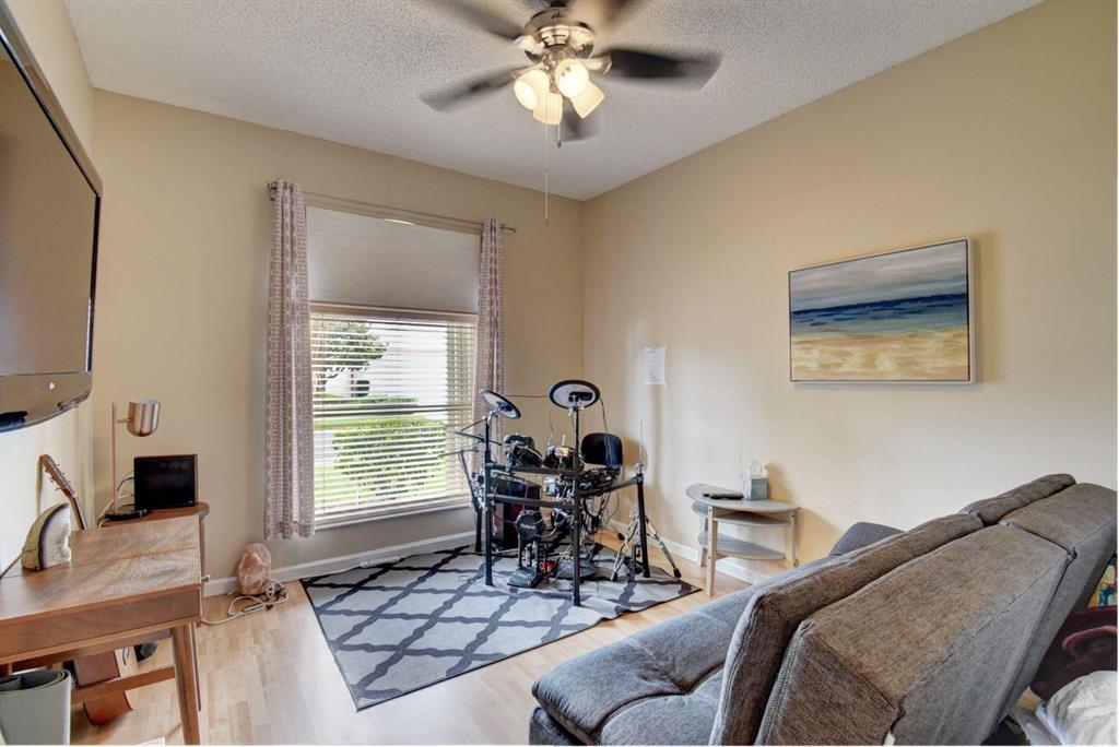 MADISON LAKES - Residential