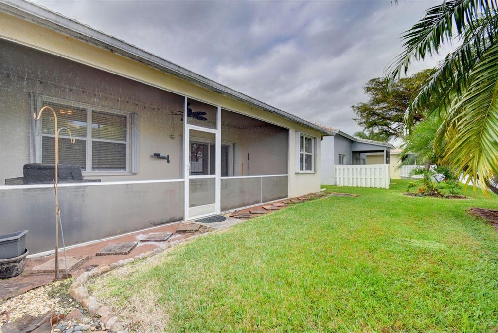 MADISON LAKES - Residential