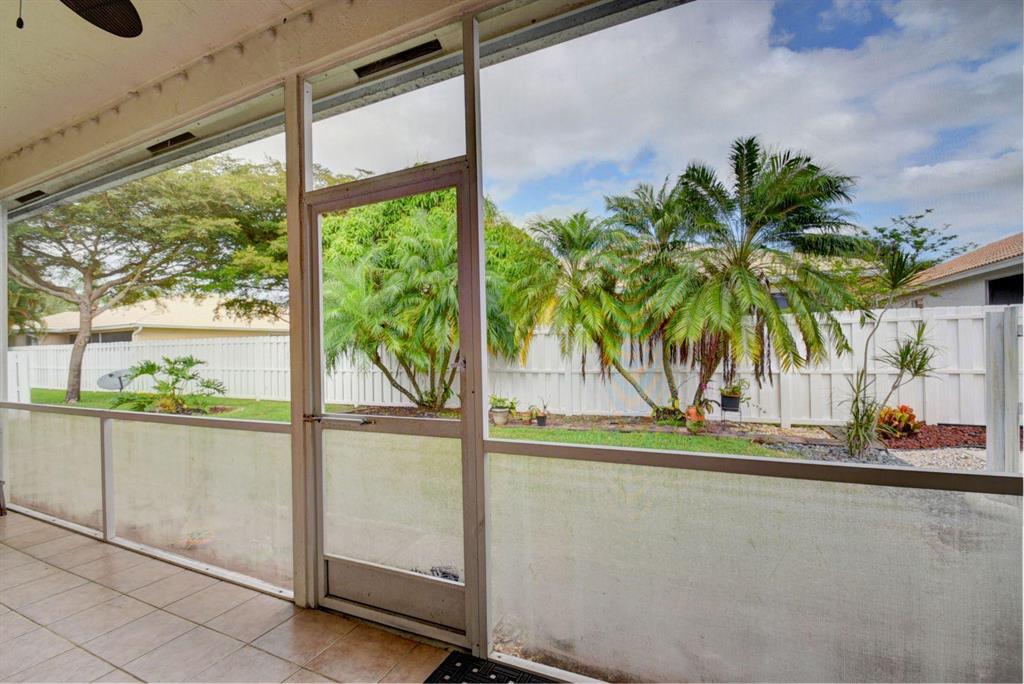 MADISON LAKES - Residential