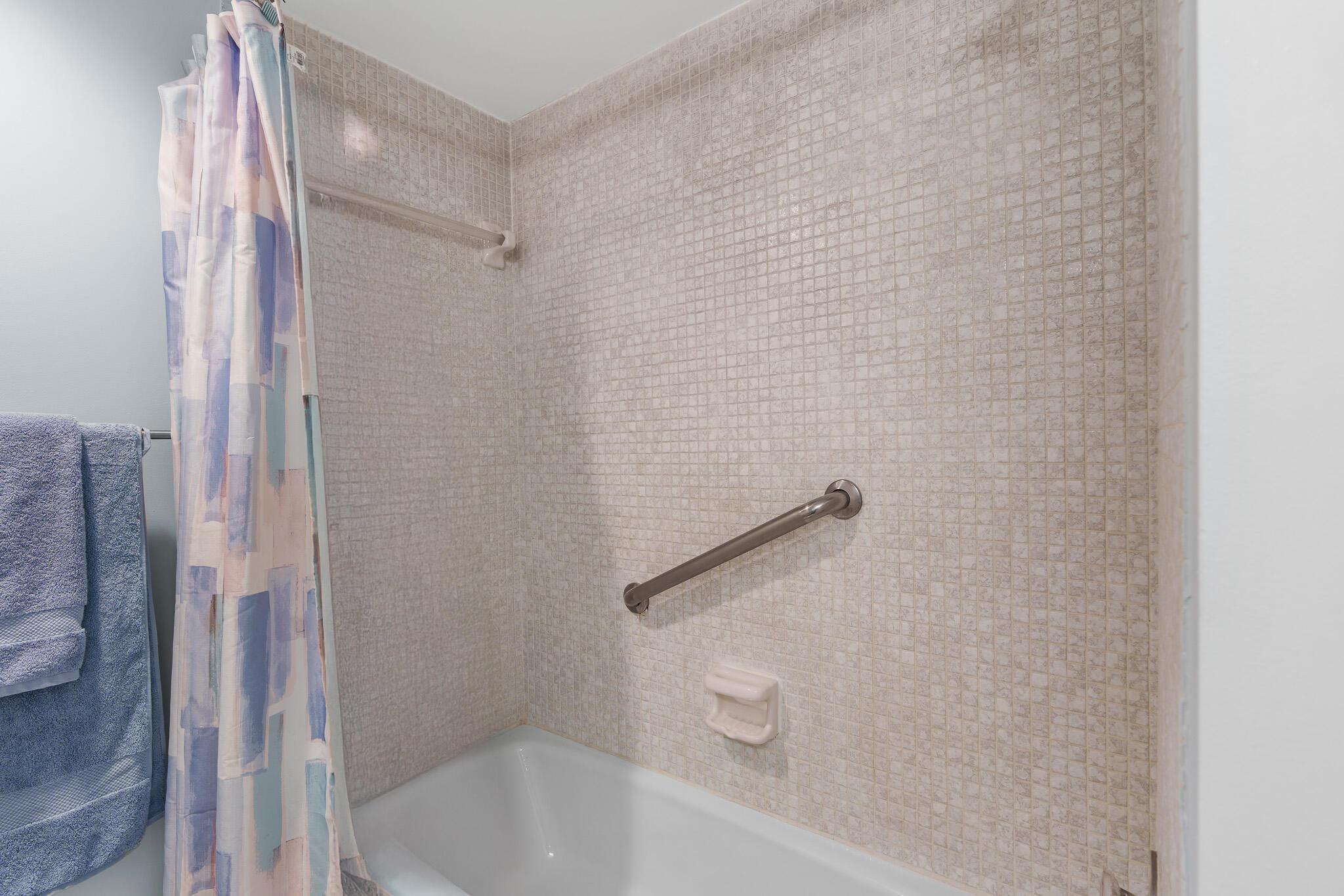 TIERRA DEL MAR - Residential Lease