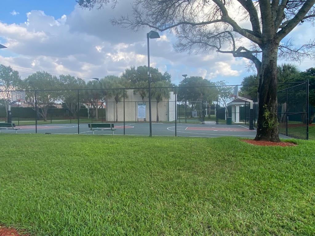 WEITZER SUB 1 - Residential