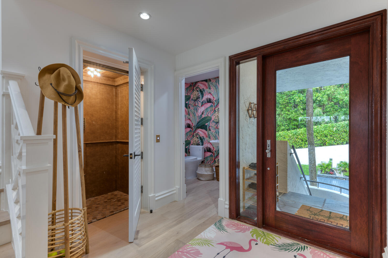 2335 S Ocean Boulevard 19e