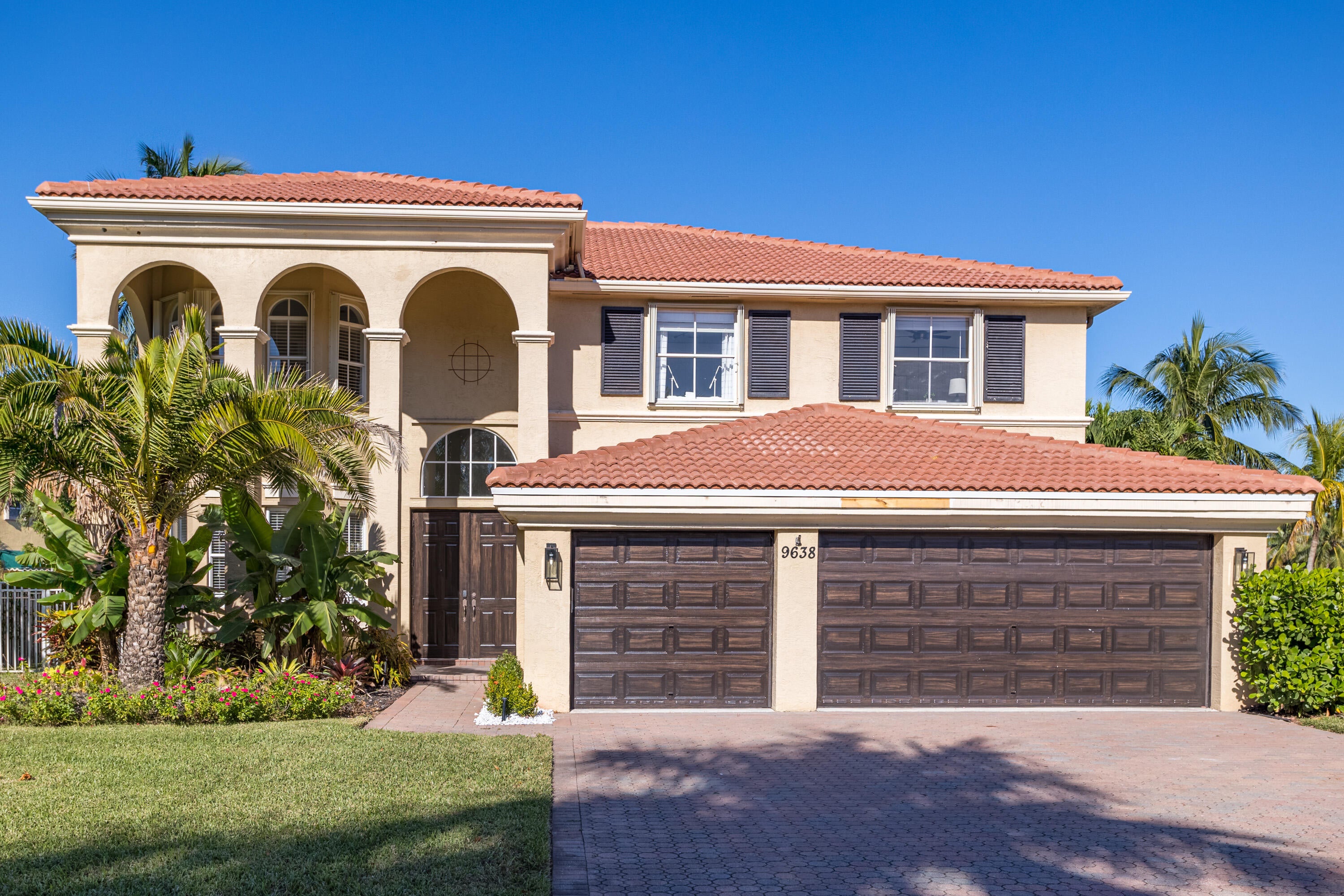 Properties 9638 Worswick Court