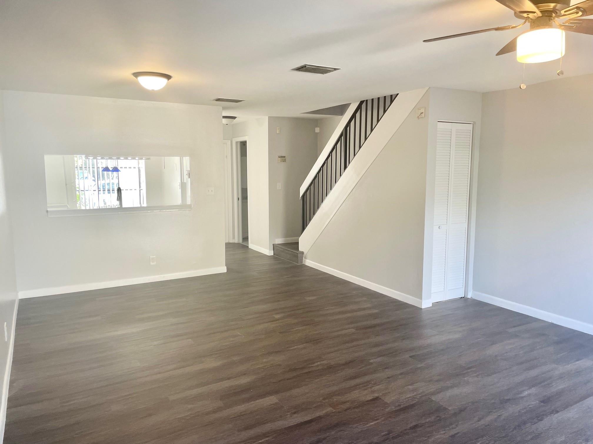 The Pines Of Oakland Fore - Residential Lease