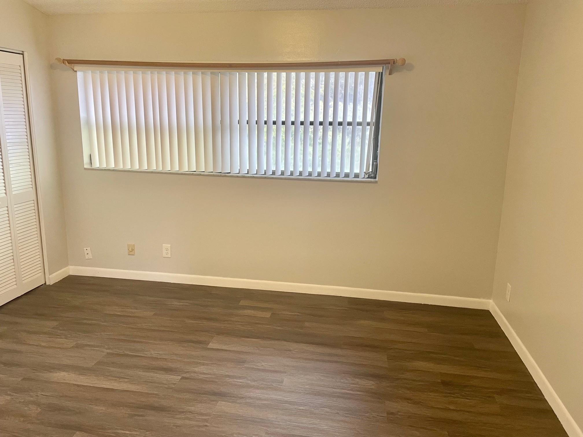 The Pines Of Oakland Fore - Residential Lease