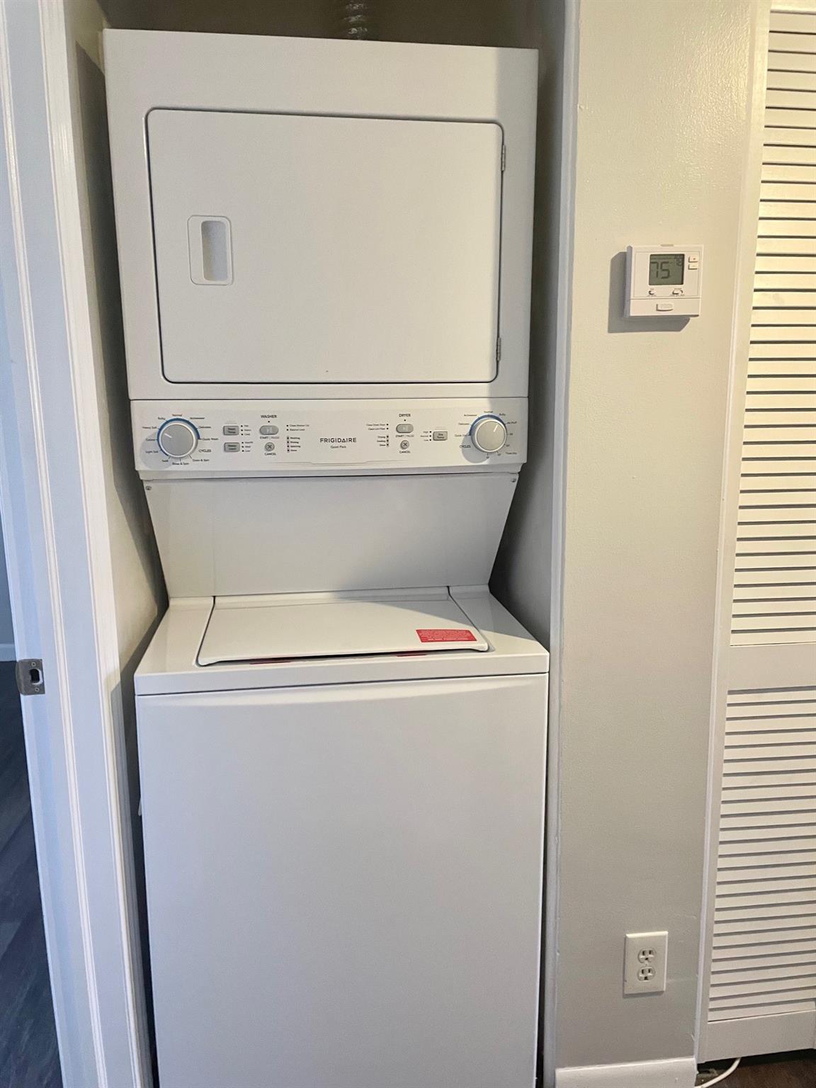 The Pines Of Oakland Fore - Residential Lease