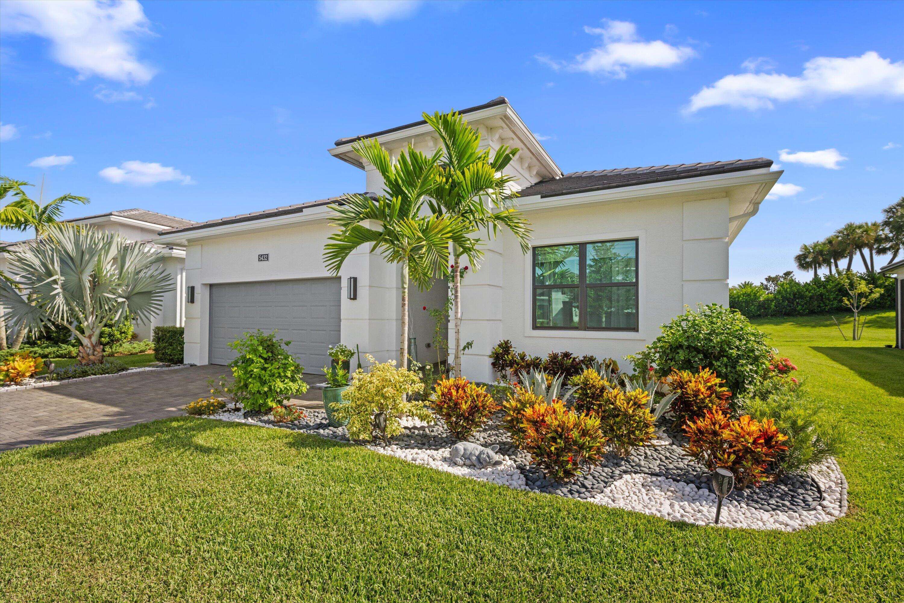 5432 Saint Armands Way - Photo 2